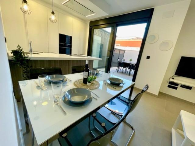 Gatu Premium Alma Marinera, Preferente Mayores De 25 Anos Y Familias 카디스 외부 사진