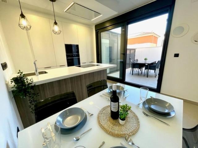 Gatu Premium Alma Marinera, Preferente Mayores De 25 Anos Y Familias 카디스 외부 사진